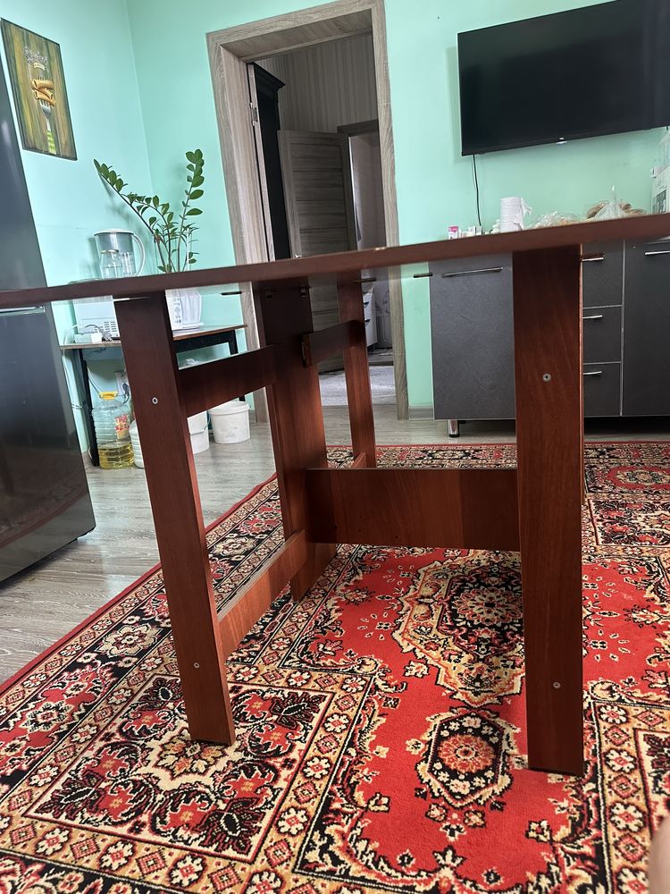 Продажа стола