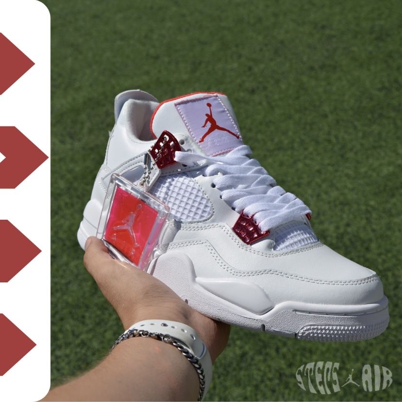 Air Jordan 4 Red Metallic