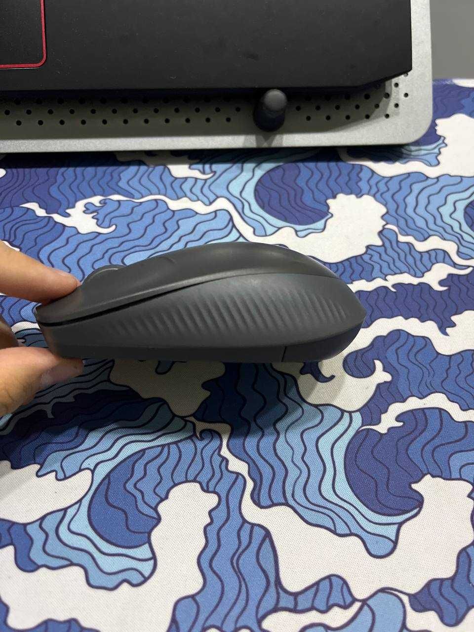 Logitech M190 Беспровадная мышь