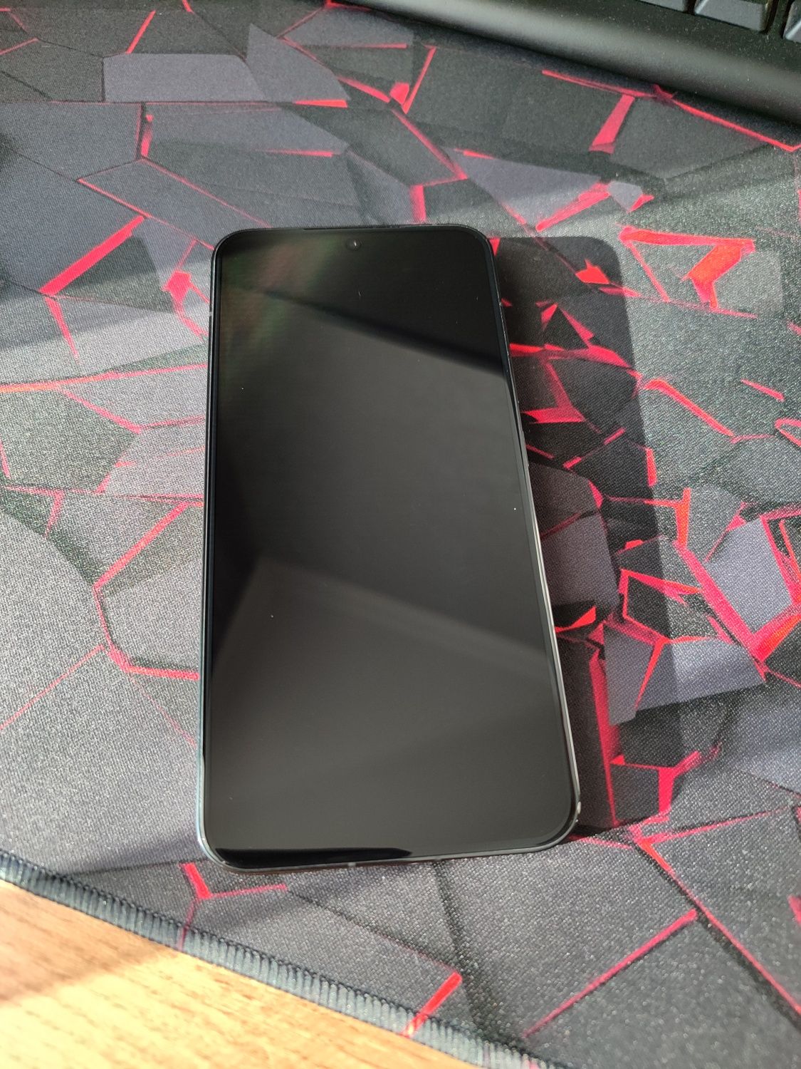 Xiaomi 14 продам.