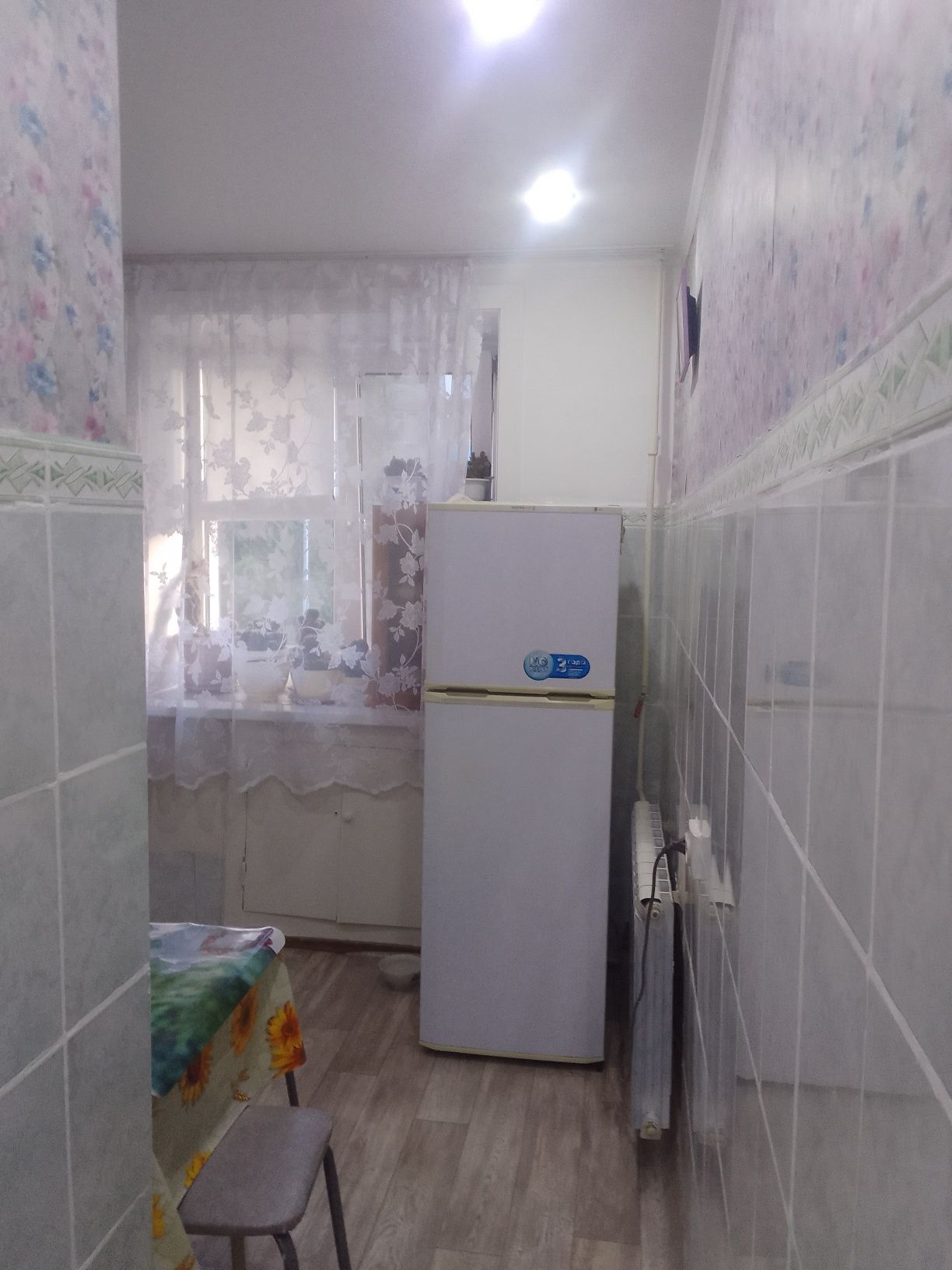 1- комн. кв. в центре (школа 1) 2 этаж из 5