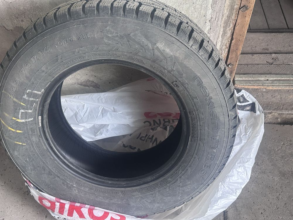 Зимняя резина Nokian Nordman 225/70 R16