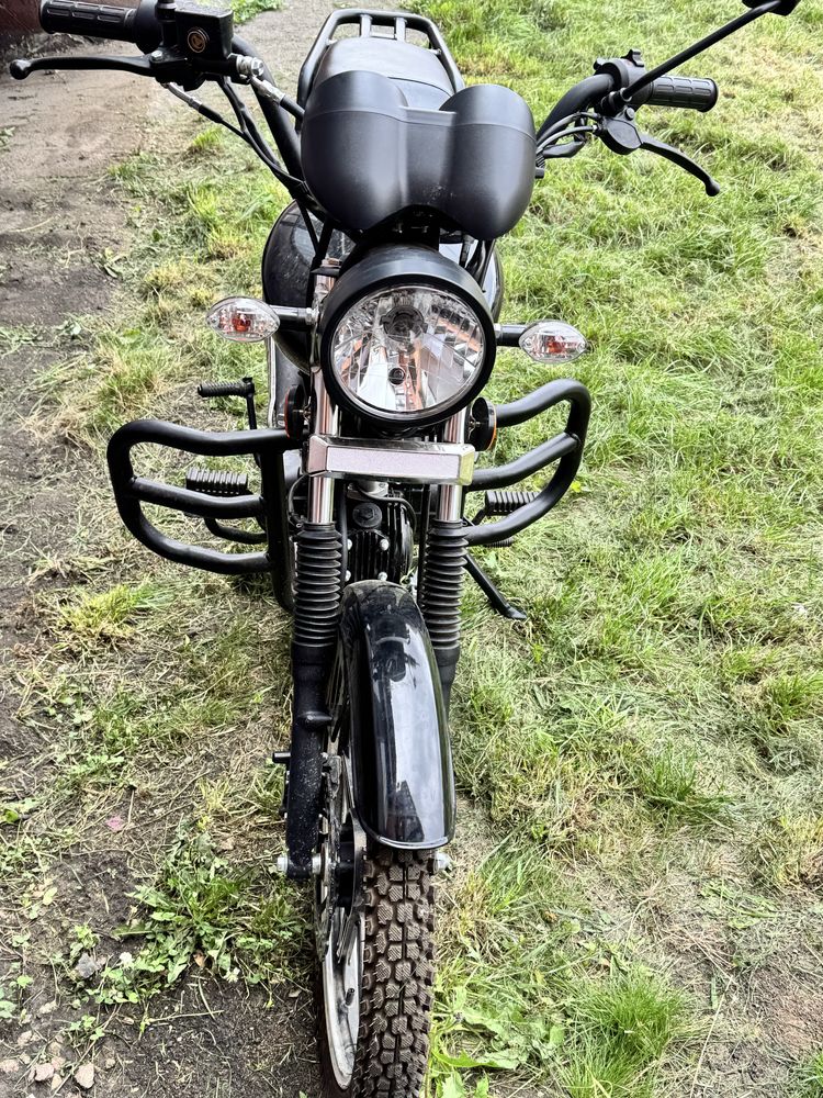 Продам мотоцикл Яки 50 куб