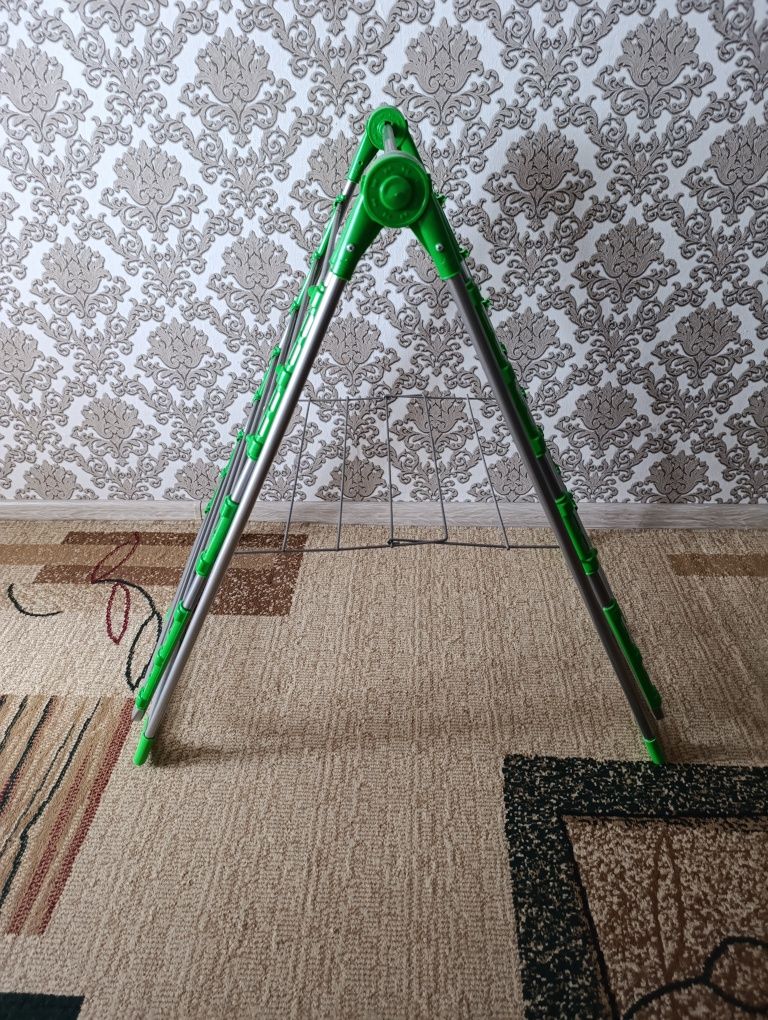 Продам сушилку для белья, состояние новая