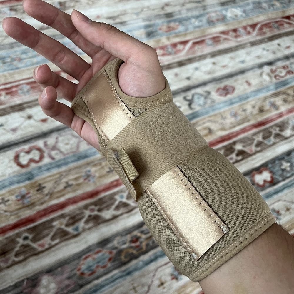 Продам ортез лучезапястный