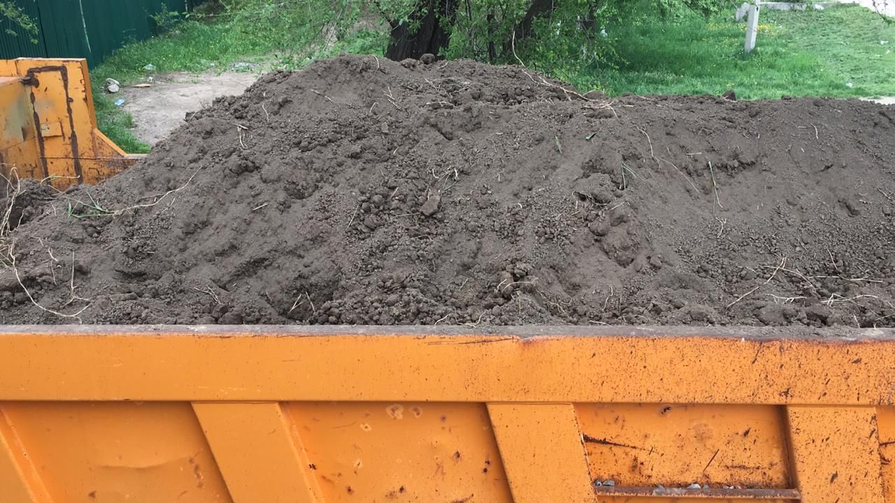 Дрова колотые,чернозем, перегной