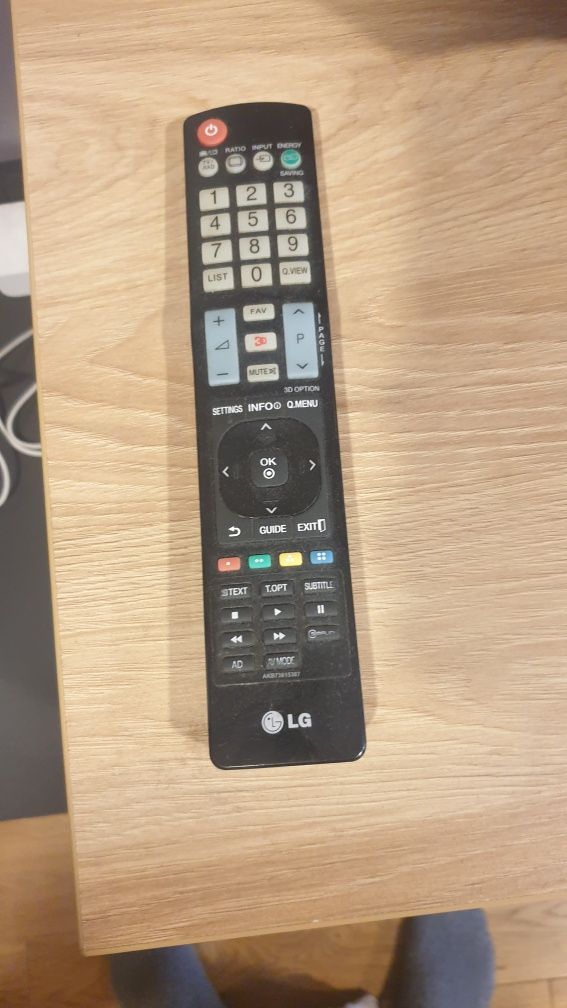 LЕD 3D телевизор LG 42LM580T , б\у
