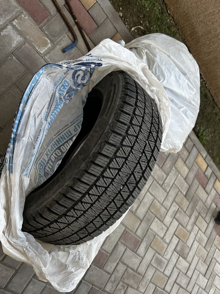 Шины Bridgestone 225/60/R17