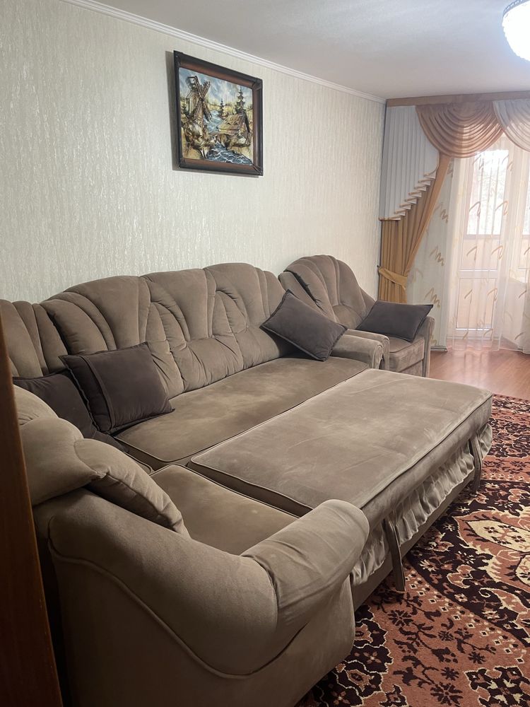 Диван в зал, раскладной