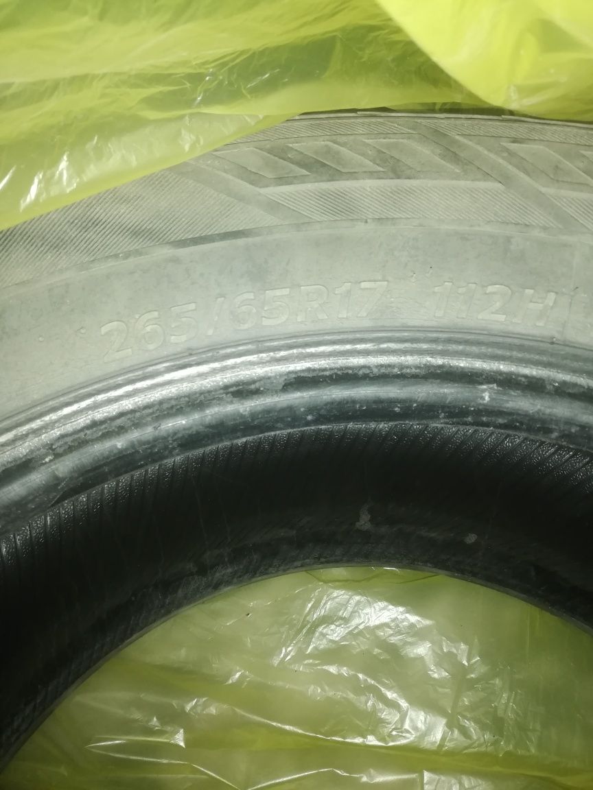 Продам летние шины 265 /65 R17.