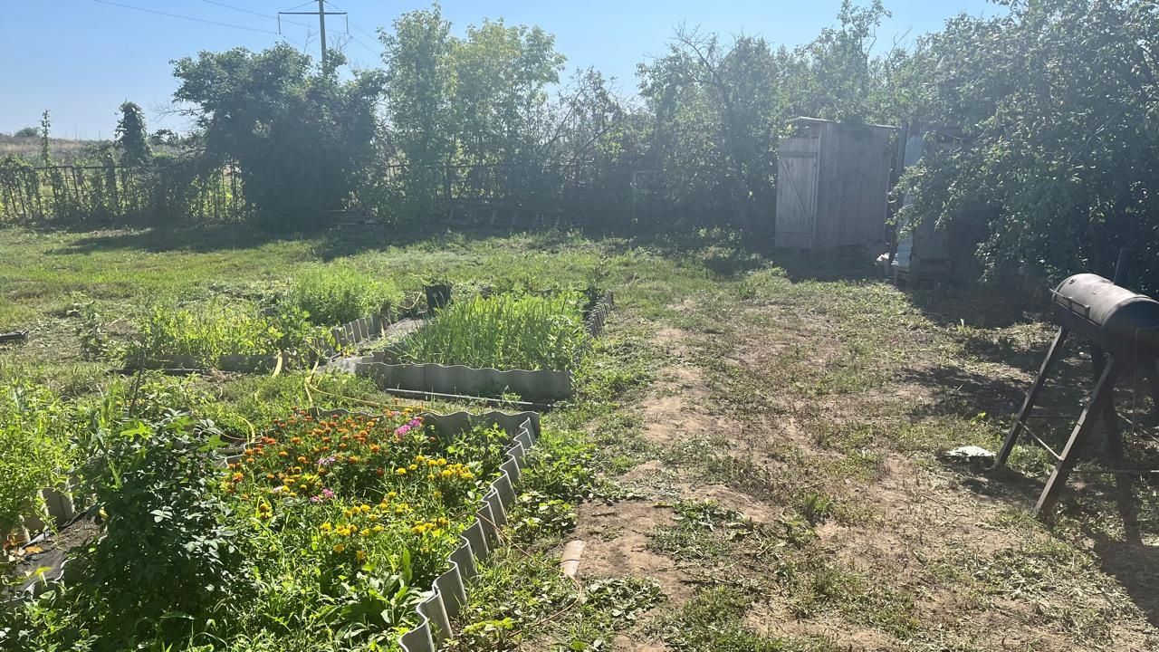 Продам дачу  возле п Новенький