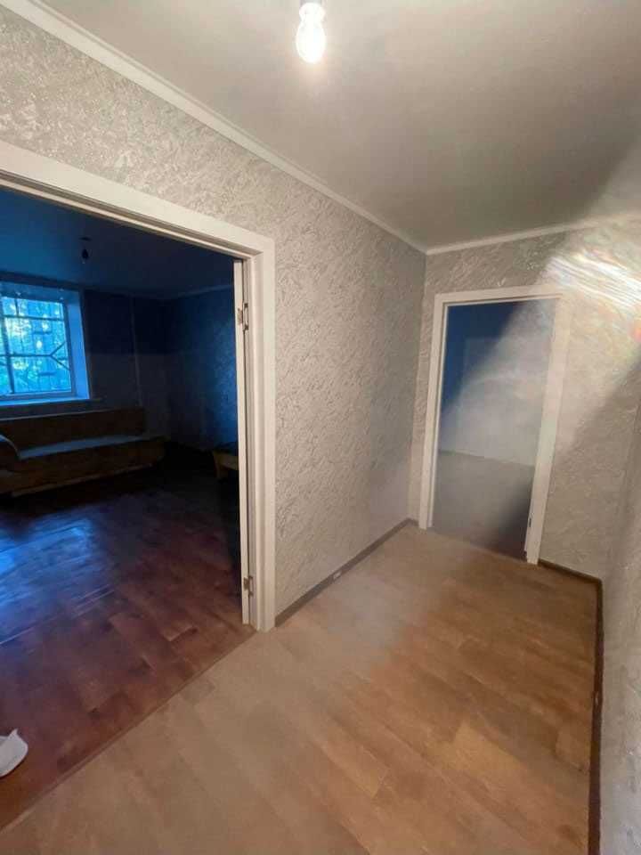 Продам 2-комн квартиру улучшенной планировки по пр.Республики 32