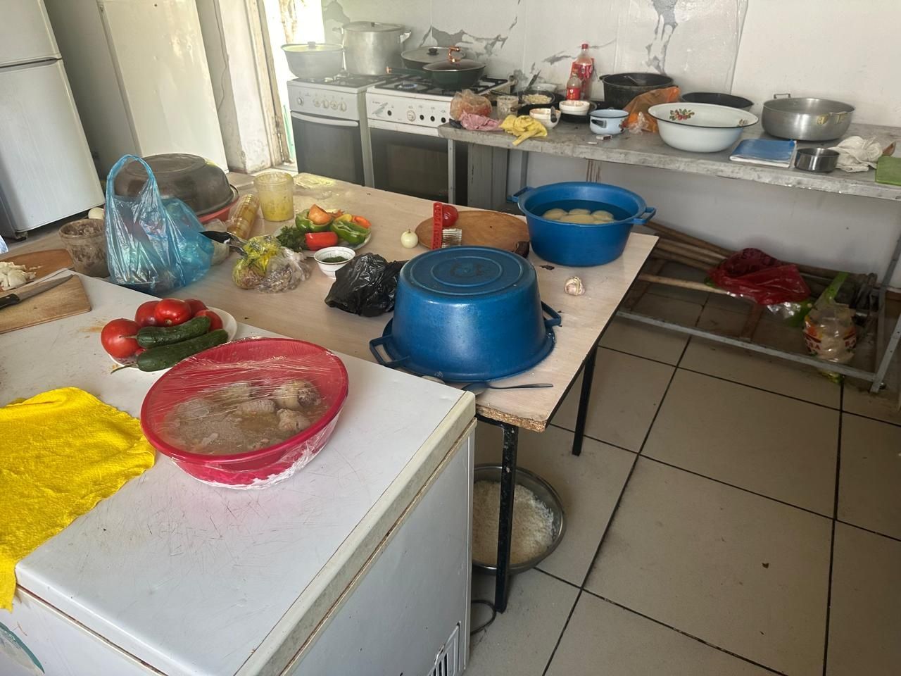 Помещение напротив рынка Самал под кафе/столовую