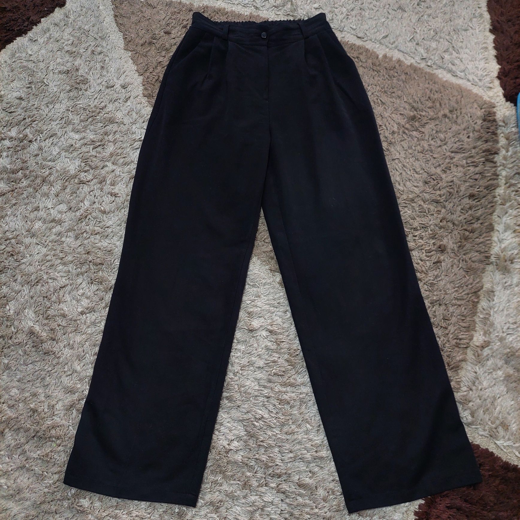 Продам брюки 46р