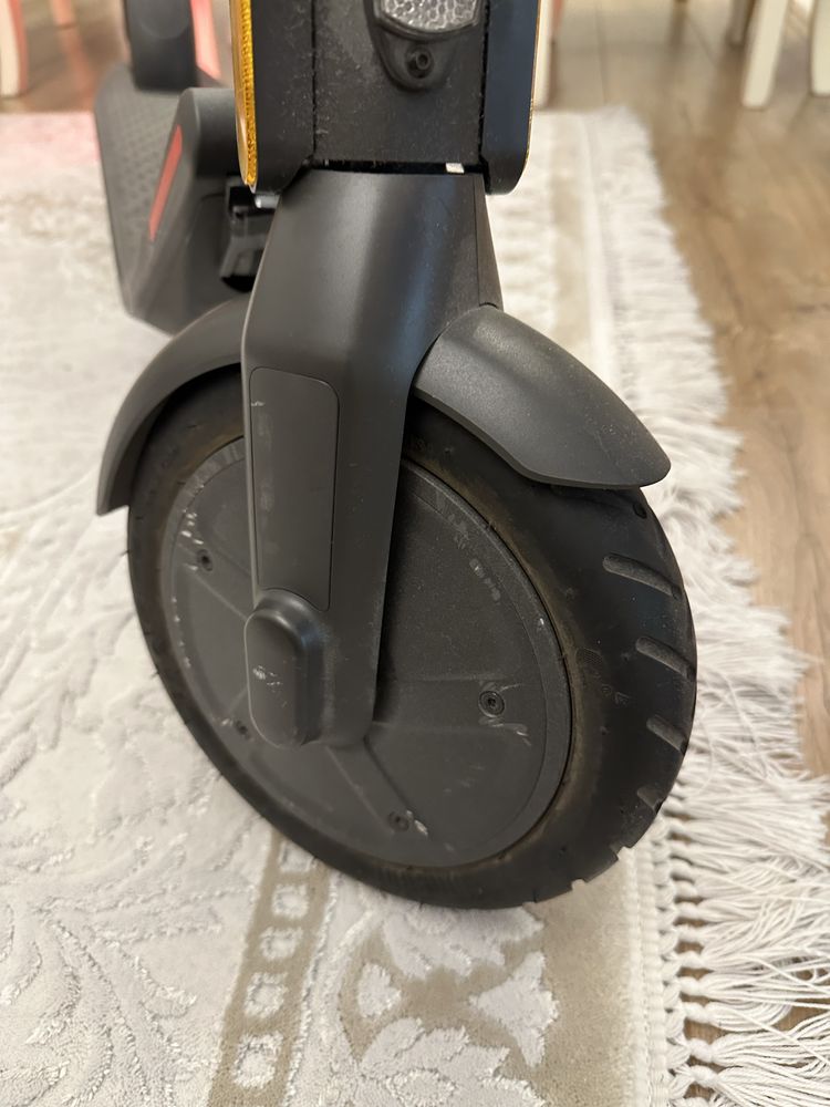 Электросамокат Ninebot