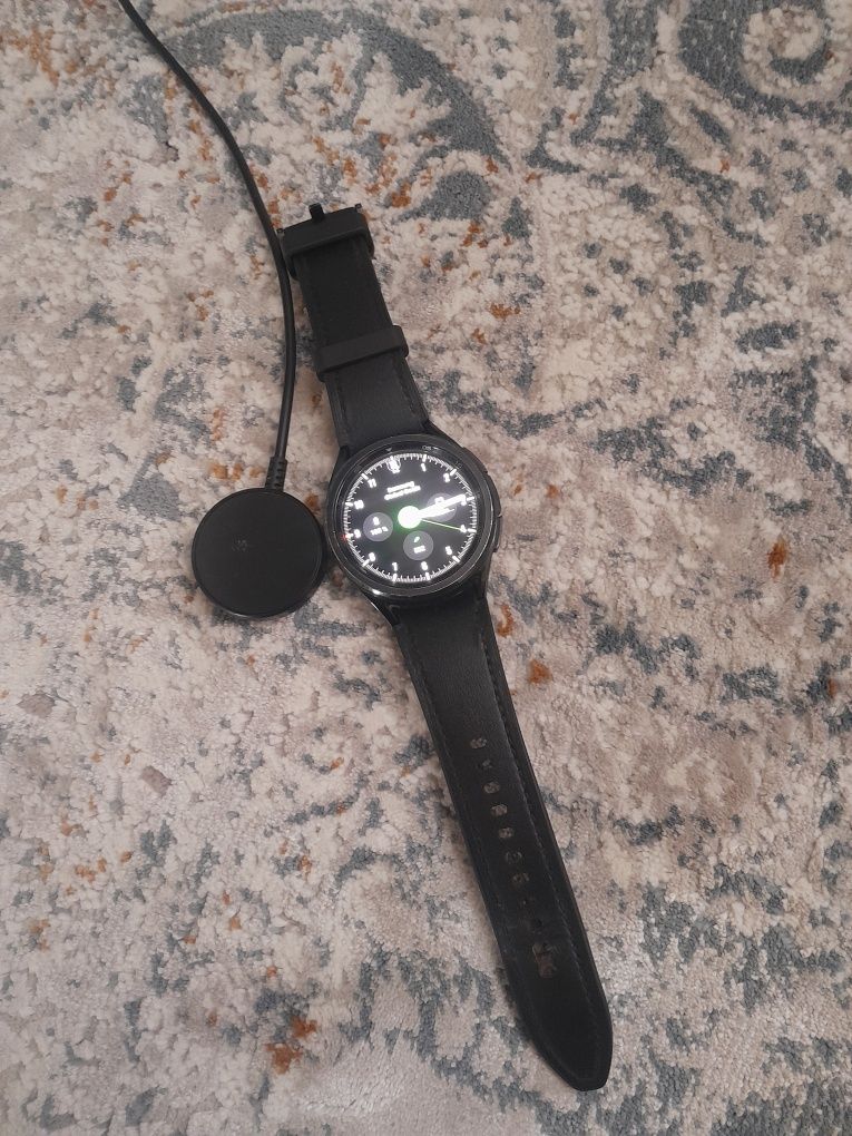 Samsung  galaxy watch 6 classic 43mm
