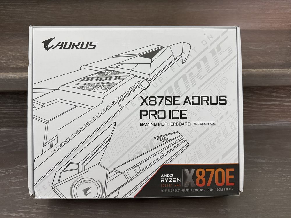 Gigabyte Aorus X870E Pro Ice