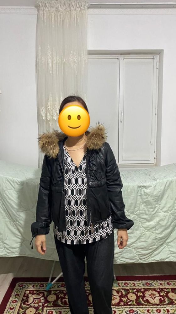 Куртка кожаная.
