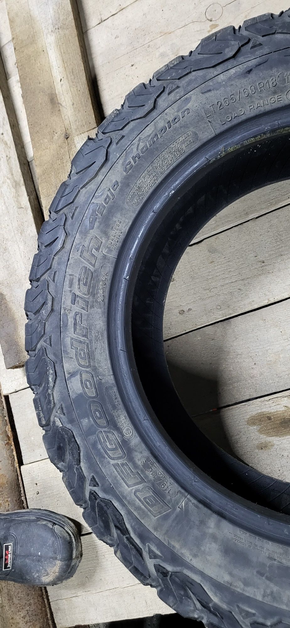 Продам BFGoodrich All-Terrain T/A KO2 265/60 R18 119S без шипов