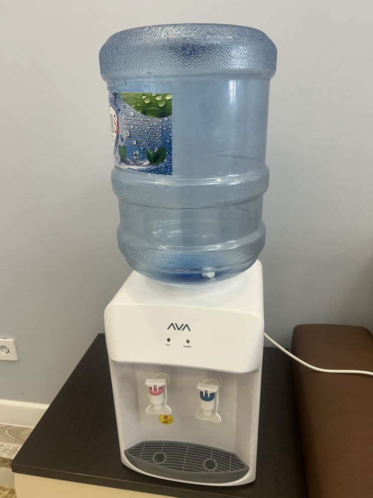 Кулер для воды. Кулер для воды