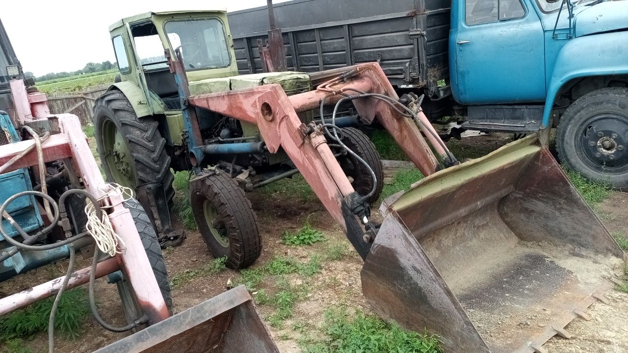 Продам трактор т 40