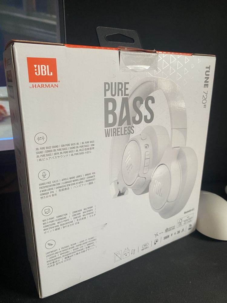 Наушники JBL Tune 720BT
