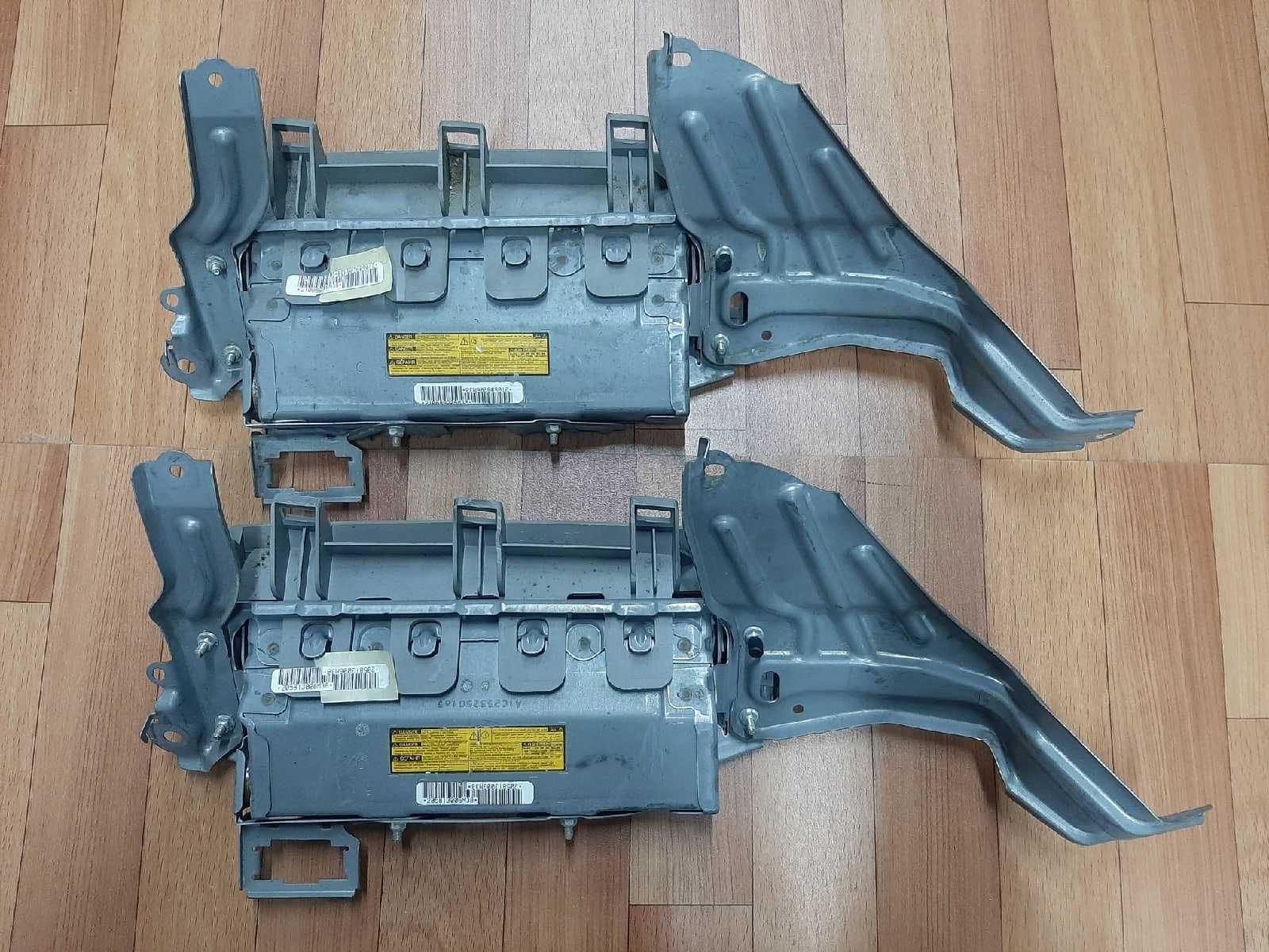 Продам Подушка безопасности в колени Toyota Camry 40 / 45