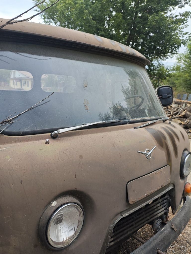 УАЗ 3303 бортовой