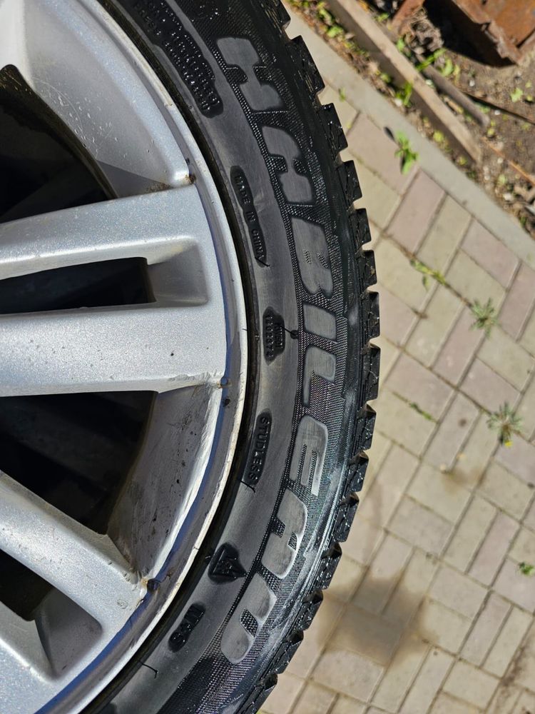 Продаю шины с дисками на Лада Веста 255/55 R16