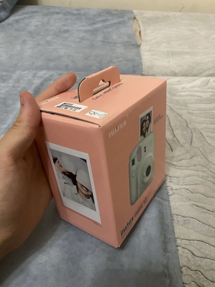Fujifilm Instax mini 12