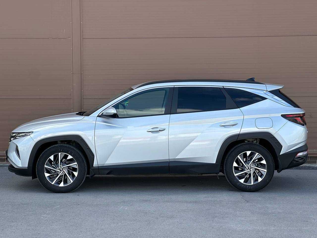 Hyundai Tucson БЕЗ ВОДИТЕЛЯ. Прокат авто. Аренда авто. Аренда машин.
