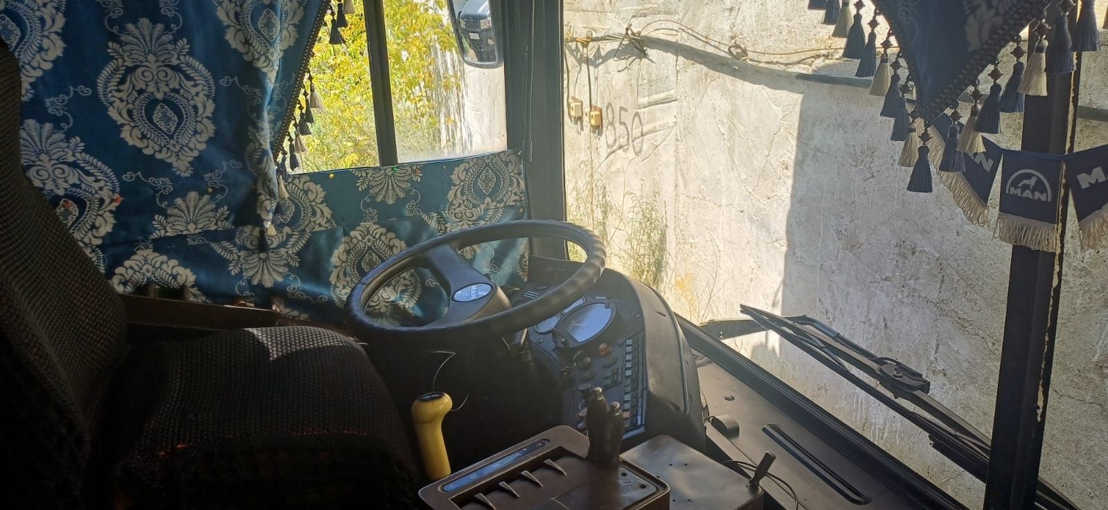 Продаю автобус Man SUE242