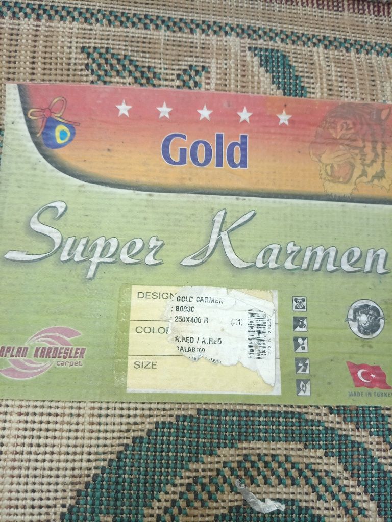Кілем размер 4м *2.5 м сатылады состояниес жаксы турецкий шерсть
