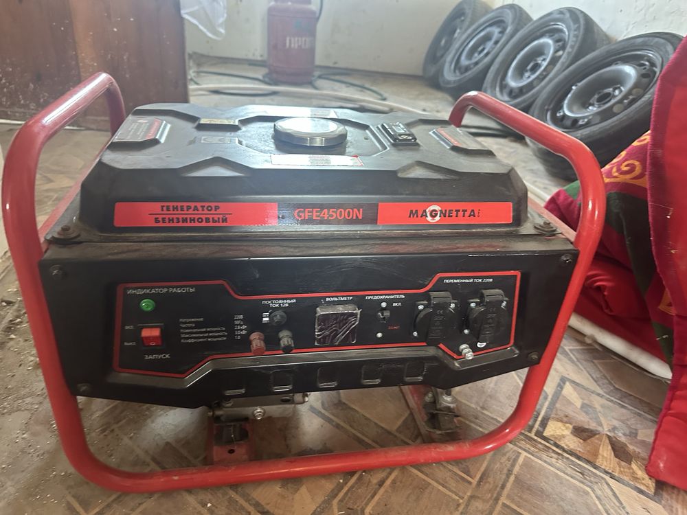 Бензиновый генератор Magnetta GFE4500N в хорошем состоянии