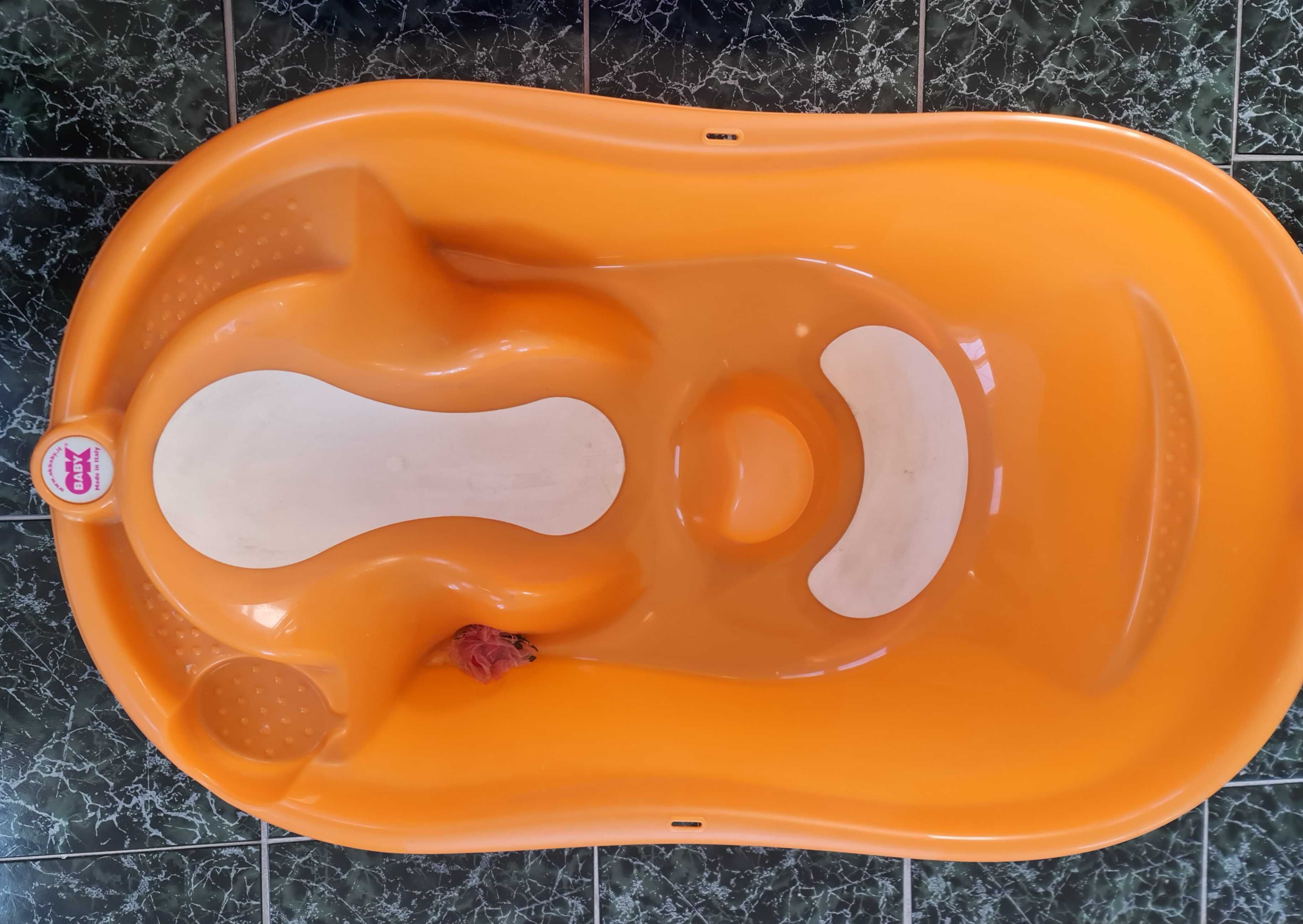 ванночка для новорожденного и малыша OKBABY Made in Italy анатомическа