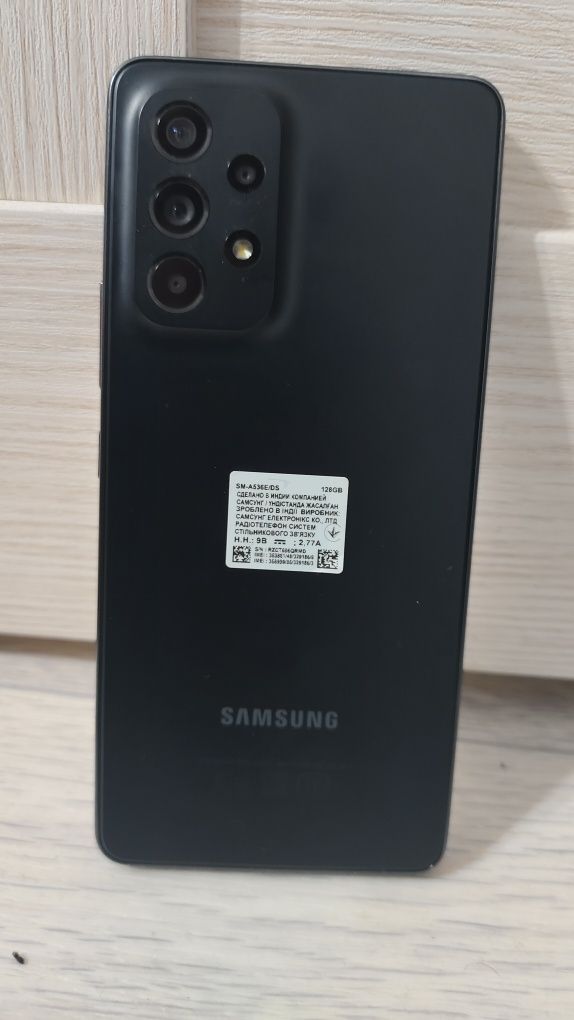 Продам Samsung  A52. 128g