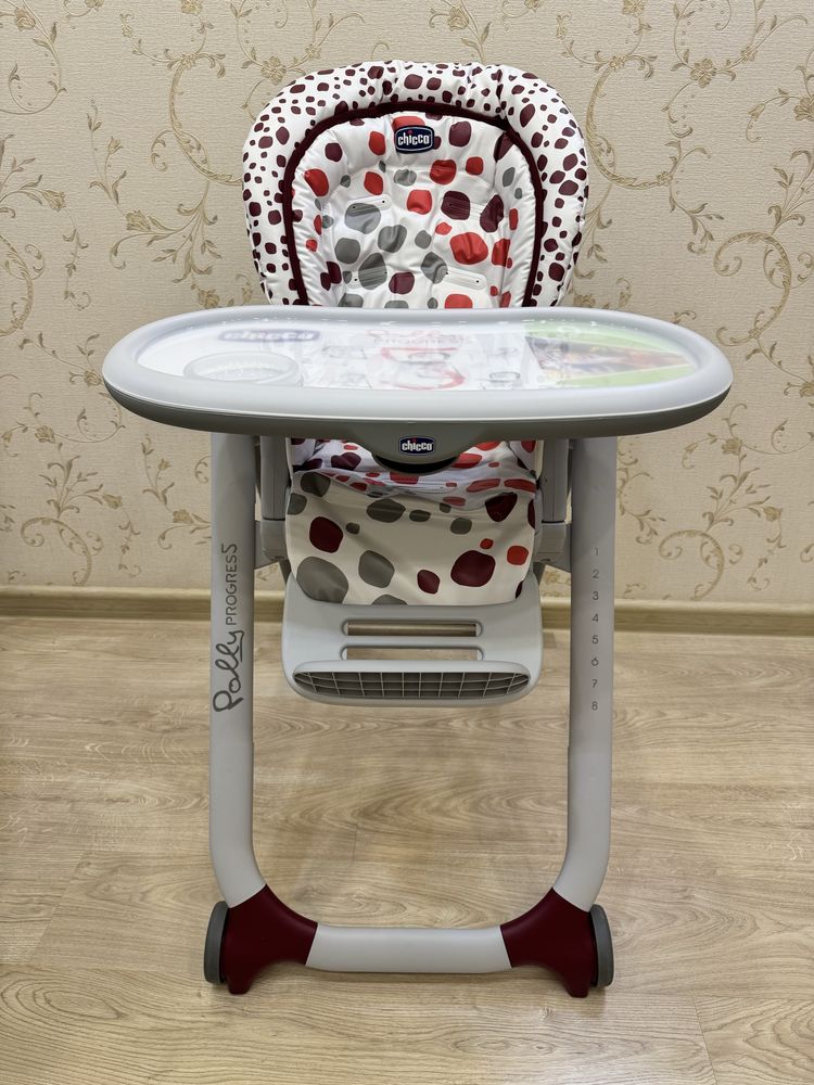 Продам стульчик для кормления малыша Chicco