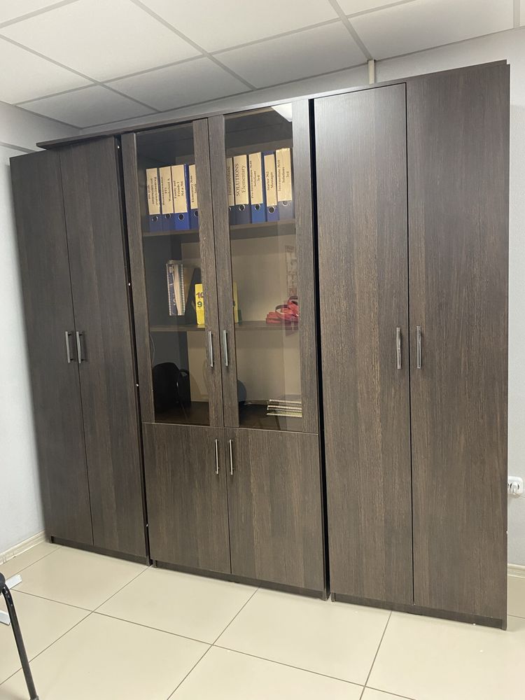 Продам шкаф для офиса