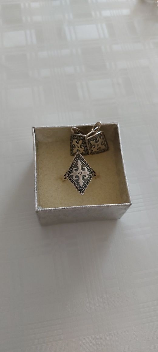 Комплект из серебра 925 пробы
