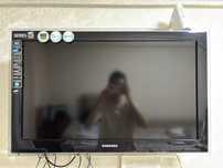 Телевизор Samsung 32” Full HD (модель LE32D550)