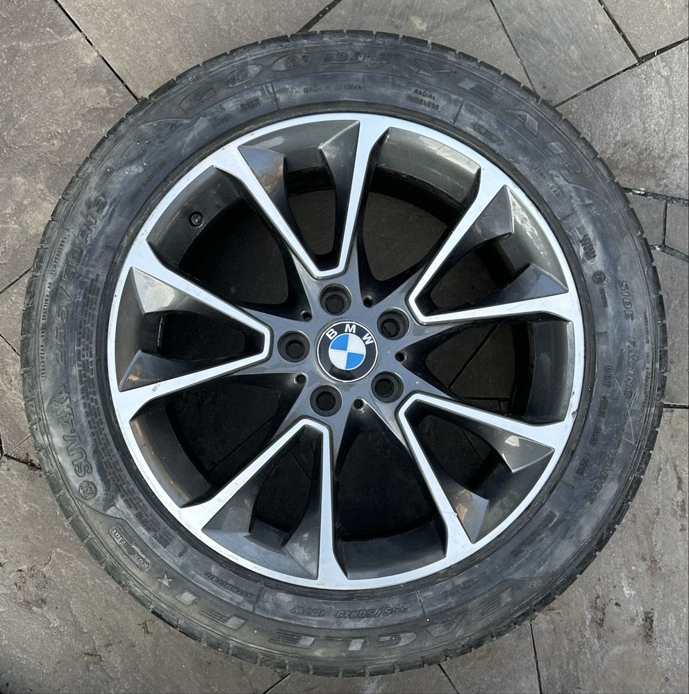 Резина с дисками на BMW X5