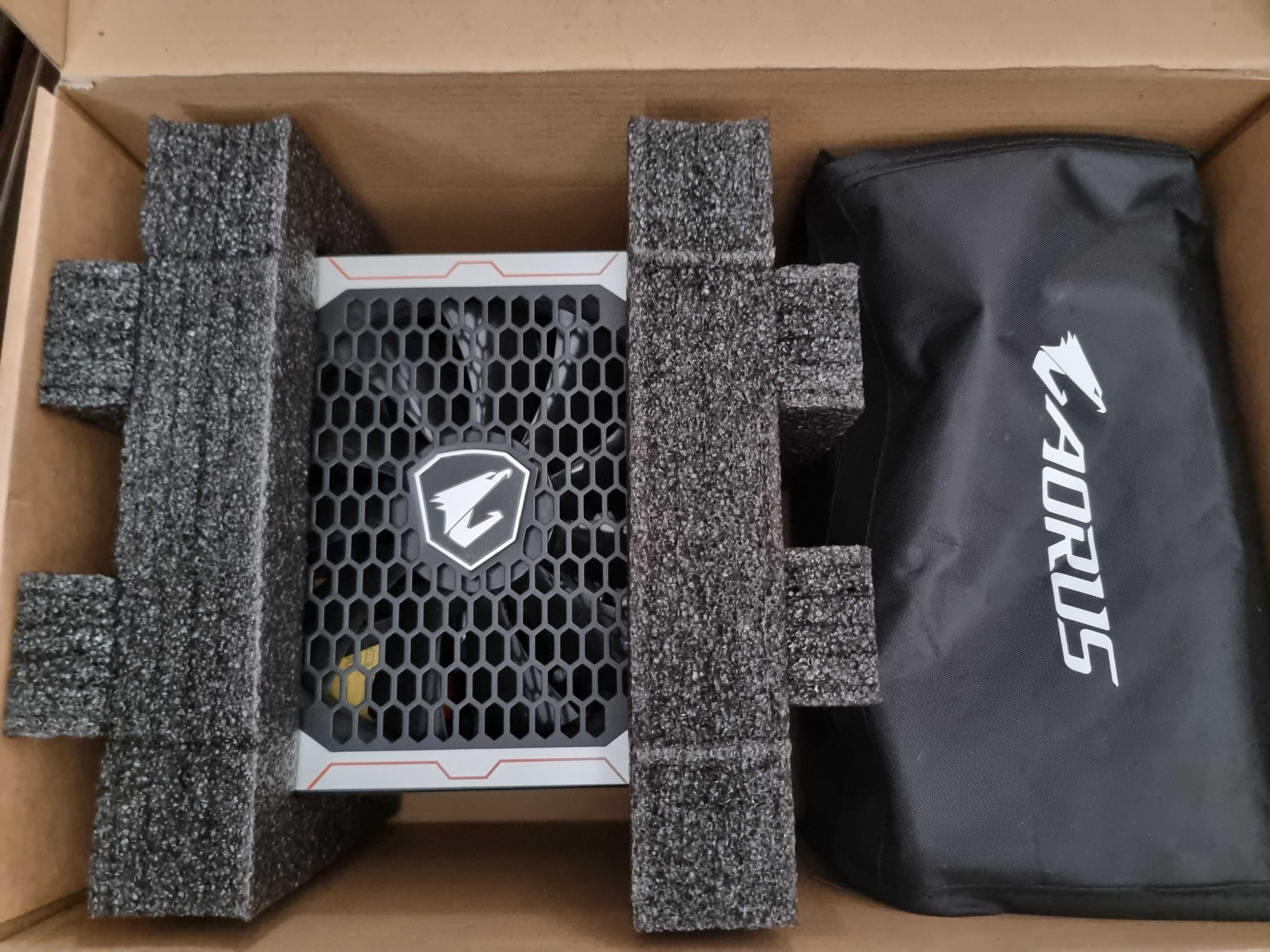 Блок питания Gigabyte Aorus P850W Gold