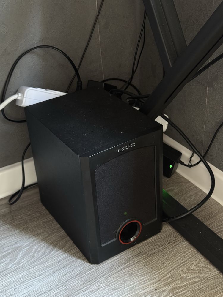 Продам игровой компьютер и переферию