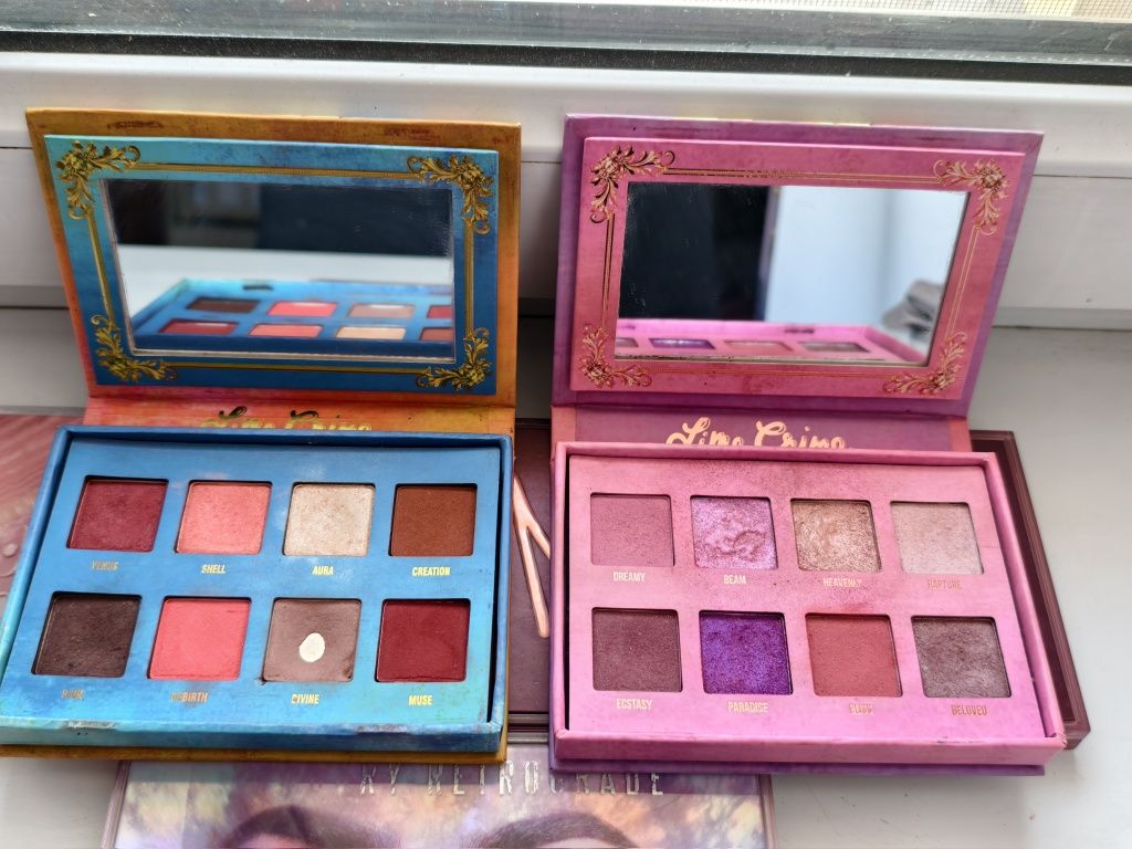 Тени Huda Beauty Rose Quarttz , Naughty, Mercury Retrograde