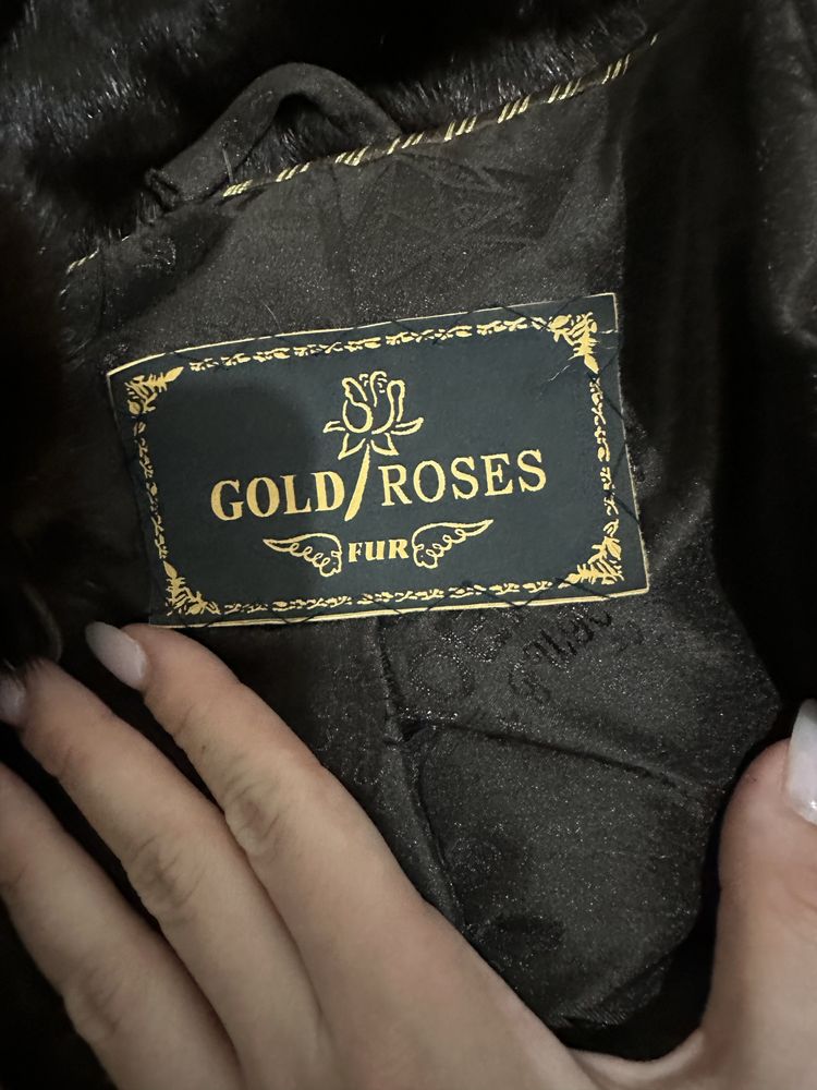 Шуба норковая срочно продам