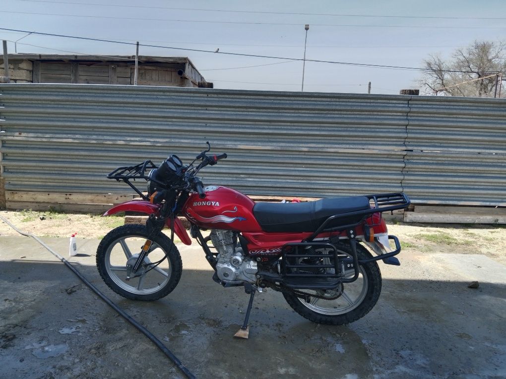 Мотоцикл 200 куб