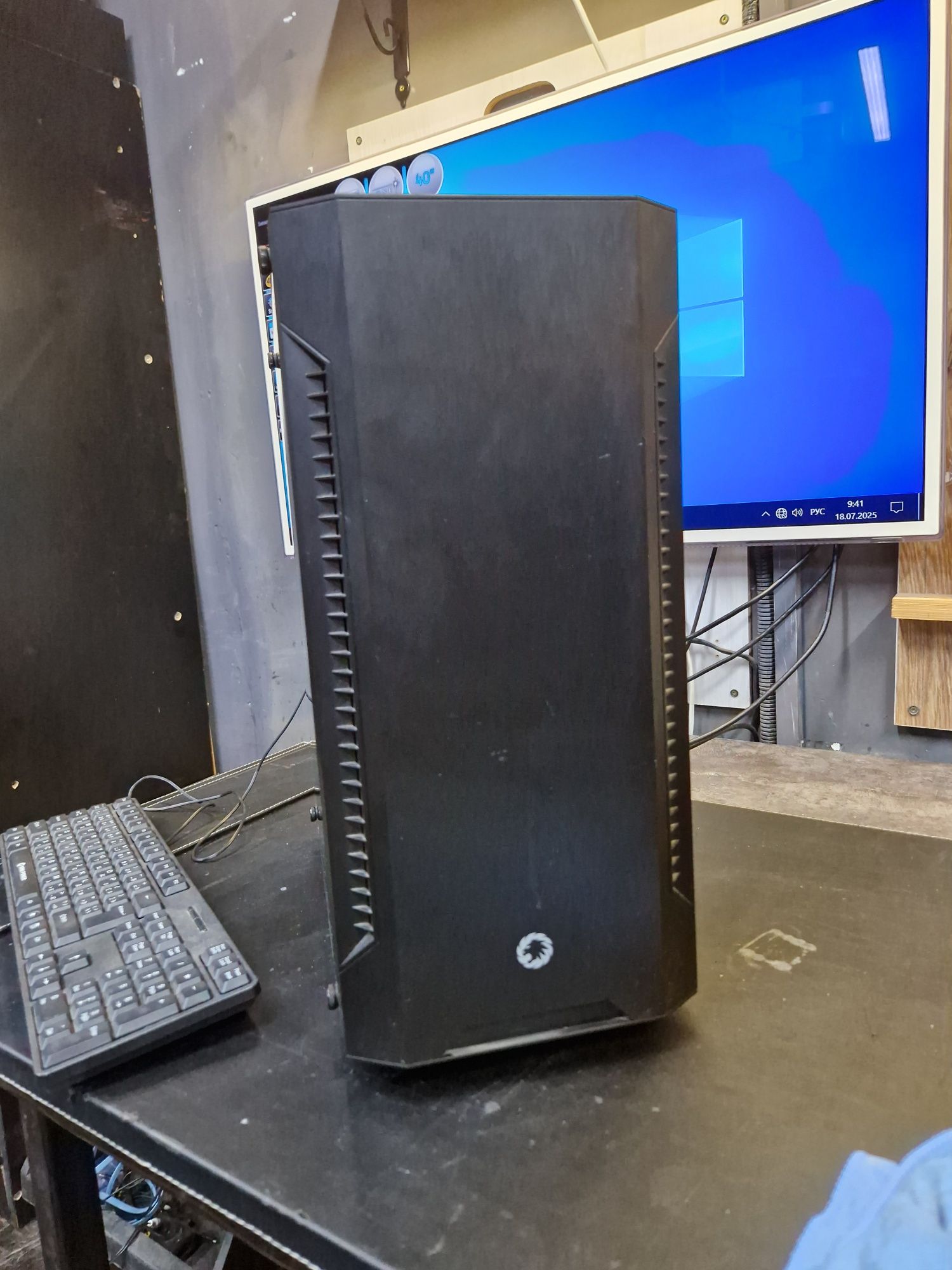 Продам компьютер r5 3600x, rx 5700 8gb