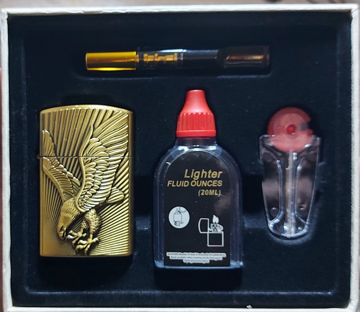 Бензиновая зажигалка набор. Подарочный набор зажигалок 4в1 Zippo