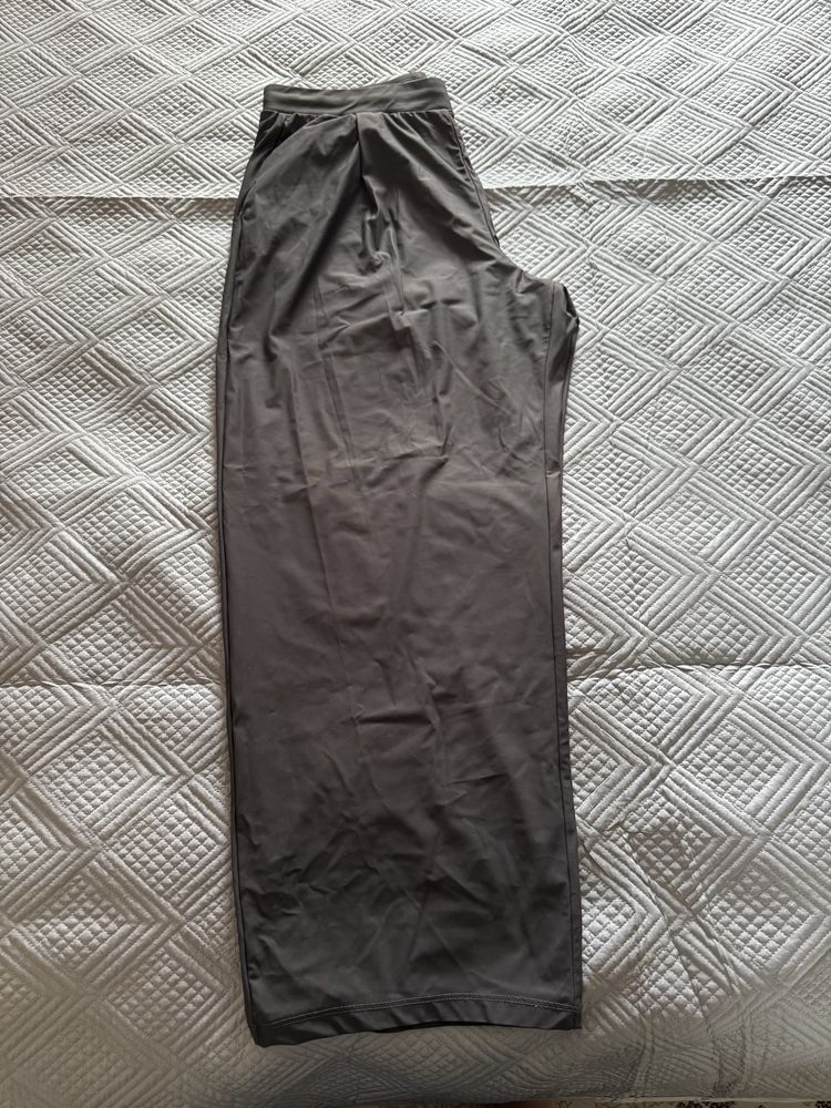 Брюки Uniqlo, Muji
