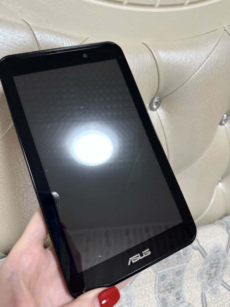Планшет Asus